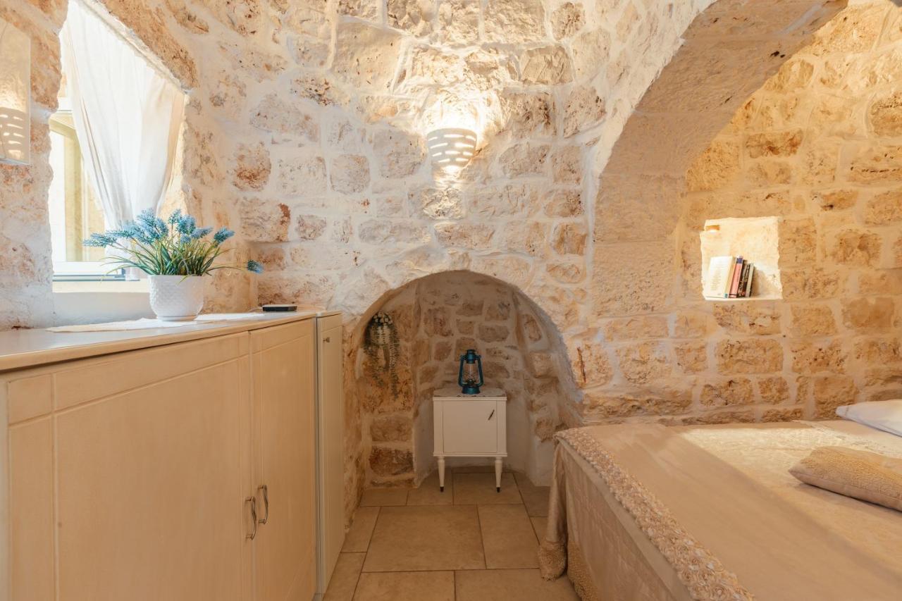 サン・ミケーレ・サレンティーノ Trullo Miluヴィラ エクステリア 写真